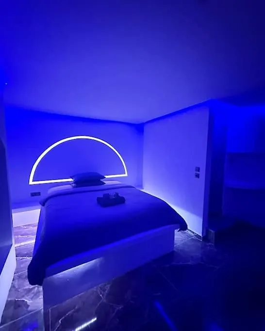 Hype Central Studios Szaloniki Apartman